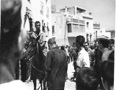 CLOTADA FX.gif (49311 bytes)